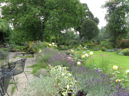 Gärten in England Cedar Farm